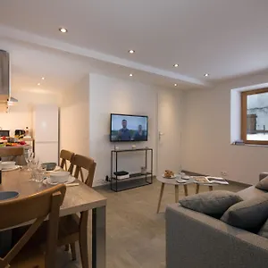 Apartment Le Genepi - Happy, Chamonix